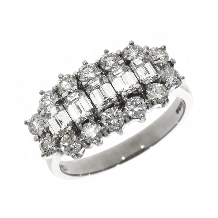 18ct White Gold Baguette And Brilliant Cut Diamond Cluster Ring